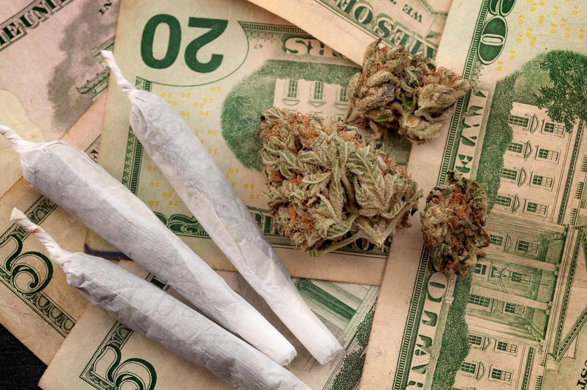 How Much Does An Ounce of Weed Cost In America?